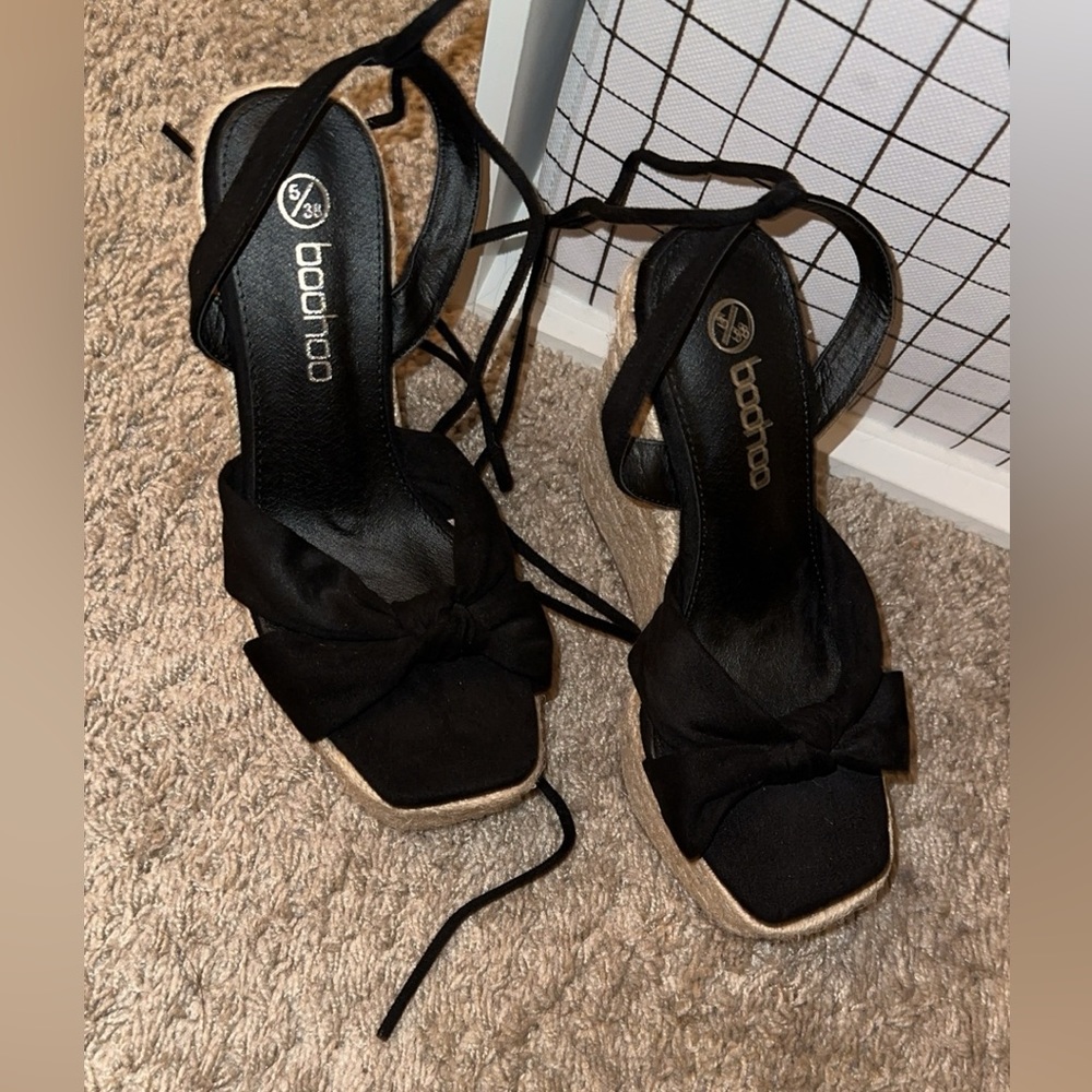 BooHoo Wedges - Picture 2 of 2